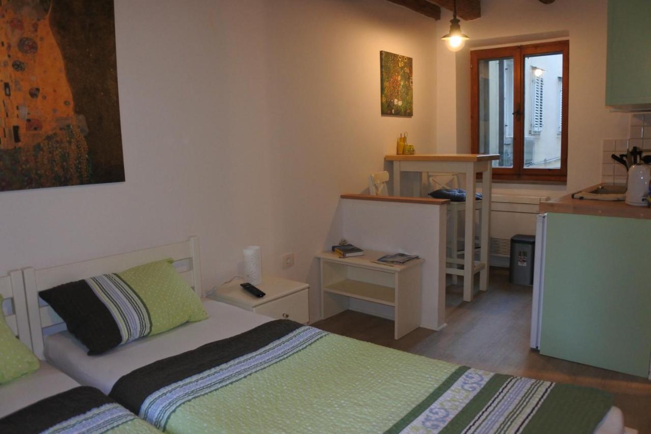 Apartments Jago Piran Eksteriør bilde